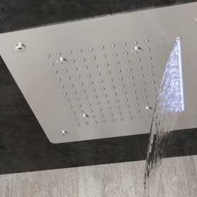 Soffione Doccia Quadrato a LED ad Incasso a Soffitto Inox Ix Box Shower 