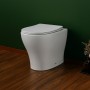 Vaso a Pavimento Ceramica Bianco Lucido Completo Di Fissaggi modello Jump 