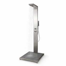 Colonna doccia da esterno giardino a pavimento con pedana antiscivolo in acciaio inox e WPC modello Cedro