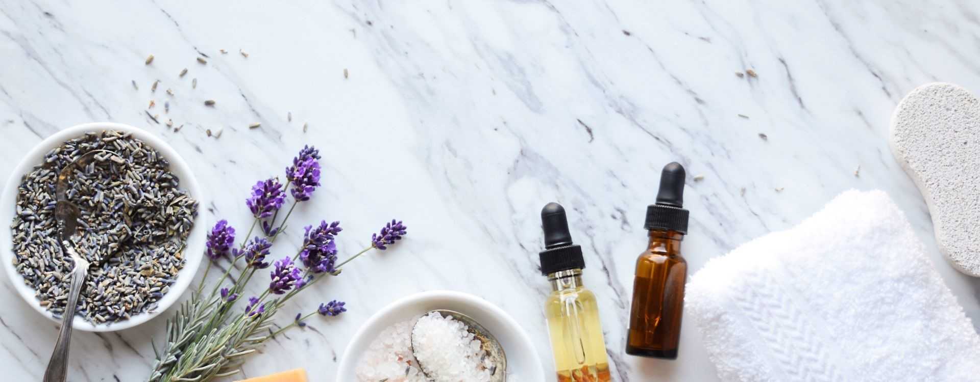 Rituali di Benessere in Bagno: 5 Abitudini per Iniziare e Finire Bene la Giornata