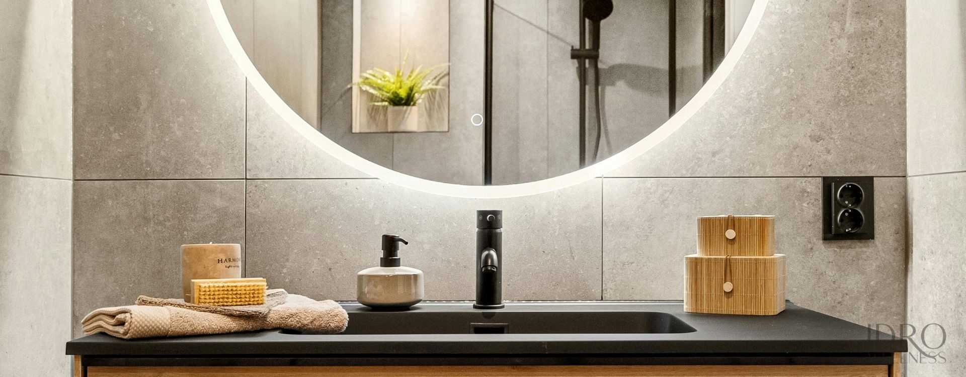 Specchi: Quale Scegliere per il Tuo Bagno o la Casa?